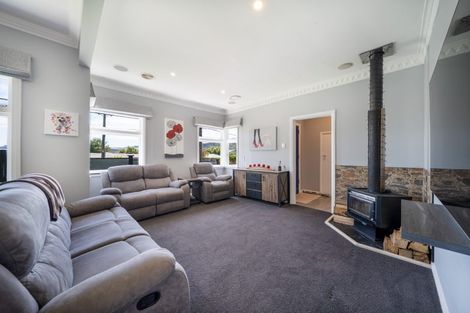 Photo of property in 69 Cruickshank Road, Clouston Park, Upper Hutt, 5018