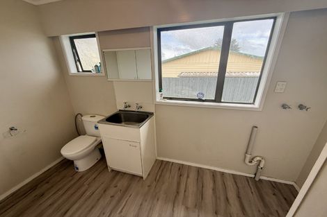 Photo of property in 30 Bunnythorpe Road, Papakura, 2110
