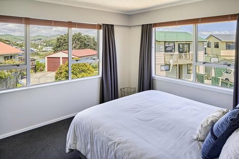 Photo of property in 25 Clipper Street, Titahi Bay, Porirua, 5022