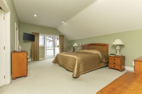 Photo of property in 296 Old North Road, Kumeu, 0892