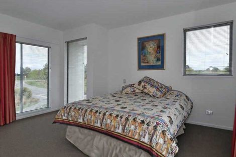 Photo of property in 1 Jacques Way, Yaldhurst, Christchurch, 8042