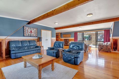 Photo of property in 28 Petrie Street, Pomare, Rotorua, 3015