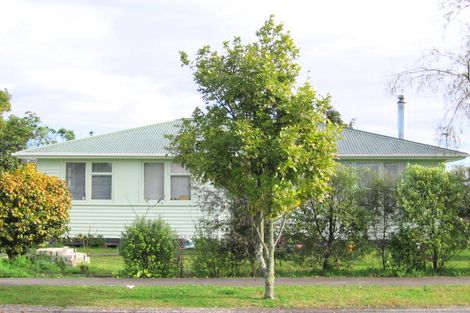 Photo of property in 10 Seamer Place, St Andrews, Hamilton, 3200