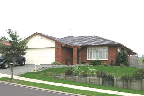 Photo of property in 5 Richfield Crescent, Westgate, Auckland, 0614