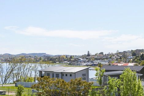 Photo of property in 5/5 The Moorings, Two Mile Bay, Taupo, 3330