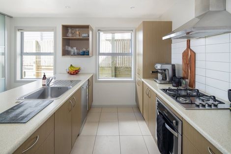 Photo of property in 19a Comber Place, Johnsonville, Wellington, 6037