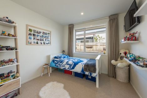 Photo of property in 6 Harold Place, Stoke, Nelson, 7011