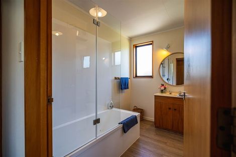 Photo of property in 65 Helwick Street, Wanaka, 9305