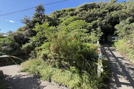 Photo of property in 2/134 Evans Bay Parade, Roseneath, Wellington, 6021