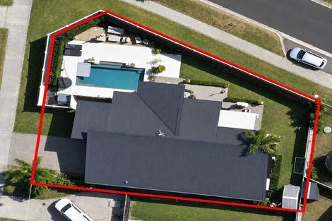 Photo of property in 5 Hooton Drive, Huapai, Kumeu, 0810