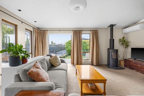 Photo of property in 35a Lucknow Road, Havelock North, 4130