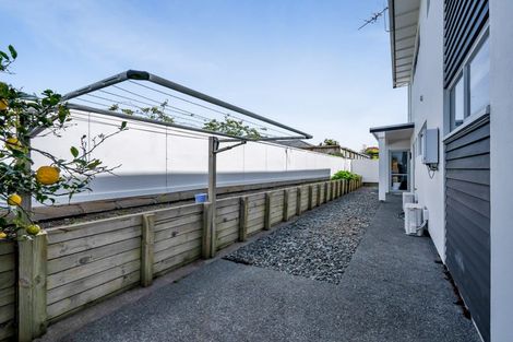 Photo of property in 18 Parkvue Drive, Bell Block, New Plymouth, 4312