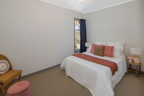 Photo of property in 3/12 Norna Crescent, Kelburn, Wellington, 6012