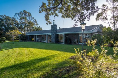 Photo of property in 150 Whangaruru Wharf Road, Whangaruru, Hikurangi, 0184