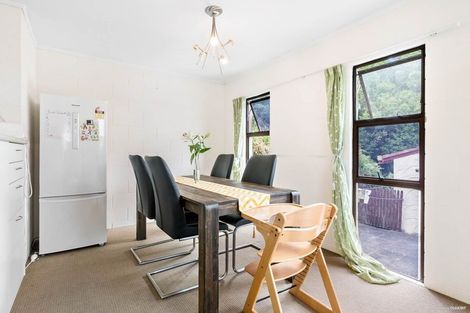 Photo of property in 1/46 Marlborough Avenue, Glenfield, Auckland, 0629