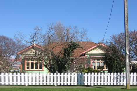 Photo of property in 36 Robinson Street, Foxton, 4814