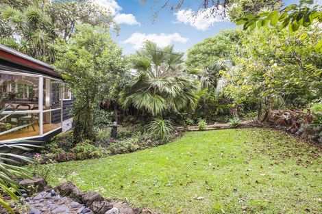 Photo of property in 87c Woodglen Road, Glen Eden, Auckland, 0602