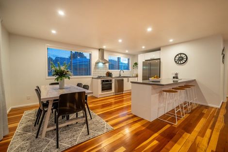 Photo of property in 8 Cruickshank Road, Clouston Park, Upper Hutt, 5018