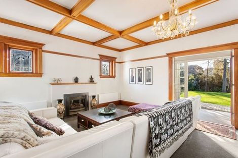 Photo of property in 28 Tui Street, Fendalton, Christchurch, 8041