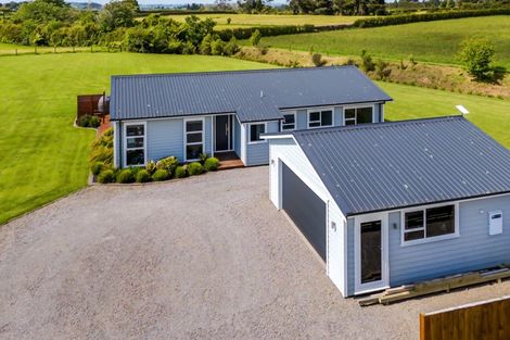 Photo of property in 1253 Upland Road, Egmont Village, Inglewood, 4386