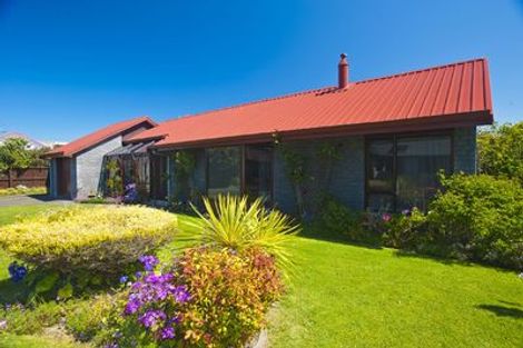 Photo of property in 300 Kahutia Street, Gisborne, 4010