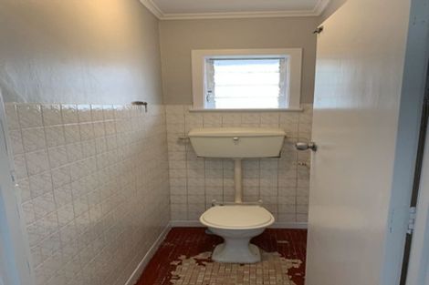 Photo of property in 9 Shoreham Street, Avondale, Auckland, 0600