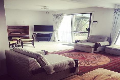 Photo of property in 38 Oruamo Place, Beach Haven, Auckland, 0626