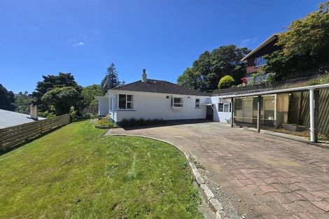 Photo of property in 108 Huatoki Street, Frankleigh Park, New Plymouth, 4310