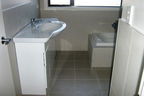 Photo of property in 2b Wentworth Drive, Rototuna North, Hamilton, 3210