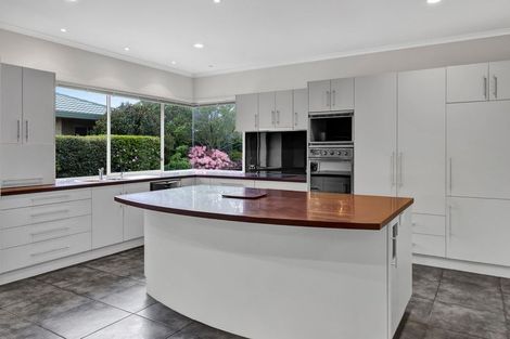 Photo of property in 8 Edna Wills Place, Hawera, 4610