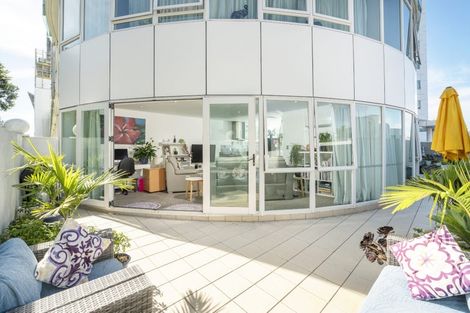 Photo of property in 1/6d Durham Street, Tauranga, 3110