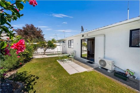 Photo of property in 2/283 Westminster Avenue, Tamatea, Napier, 4112