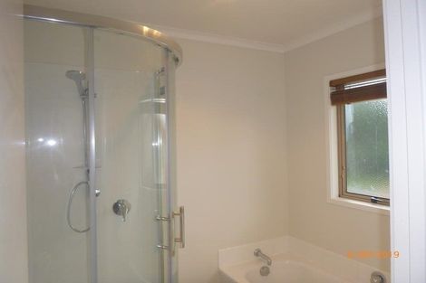 Photo of property in 1 Waimanu Bay Drive, Te Atatu Peninsula, Auckland, 0610