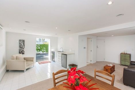 Photo of property in 289 Kepa Road, Mission Bay, Auckland, 1071