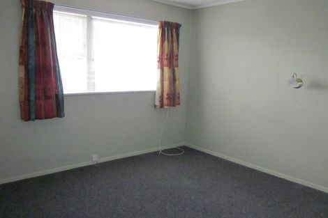 Photo of property in 2 Avro Road, Blue Mountains, Upper Hutt, 5371
