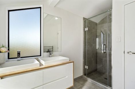 Photo of property in 11 Coventry Way, Long Bay, Auckland, 0630