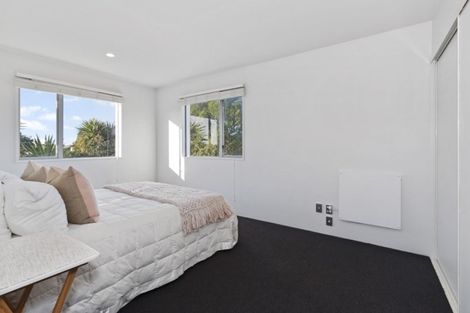 Photo of property in 74 Aston Drive, Waimairi Beach, Christchurch, 8083