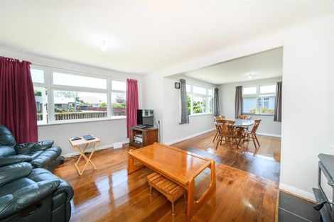 Photo of property in 25 Flower Street, Bulls, 4818