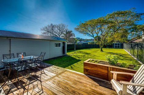 Photo of property in 25 Georges Drive, Napier South, Napier, 4110