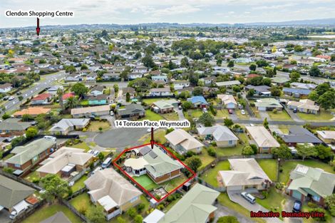 Photo of property in 14 Tonson Place, Weymouth, Auckland, 2103