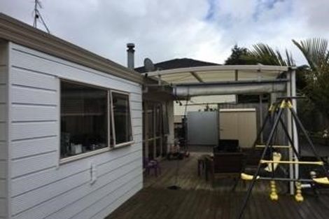 Photo of property in 1/20 La Perouse Street, Botany Downs, Auckland, 2010