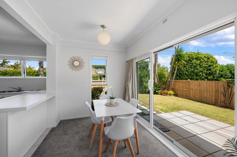 Photo of property in 1/8 Bayswater Avenue, Bayswater, Auckland, 0622
