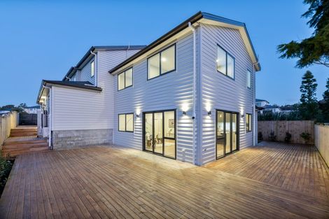 Photo of property in 18 Cirrus Way, Ranui, Auckland, 0612