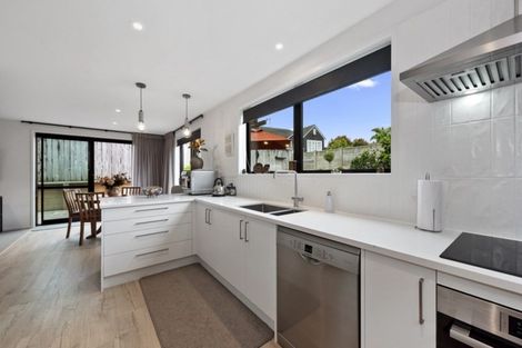 Photo of property in 2/27 Joffre Street, Frankton, Hamilton, 3204