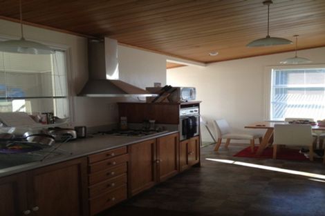 Photo of property in 2 Stanley Street, Berhampore, Wellington, 6023