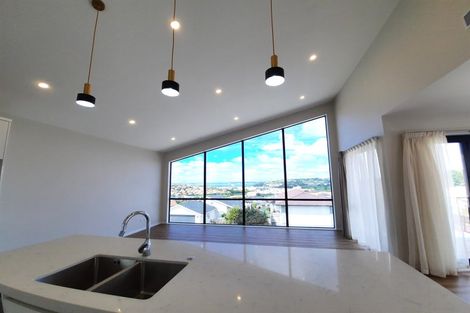 Photo of property in 129a Alec Craig Way, Gulf Harbour, Whangaparaoa, 0930