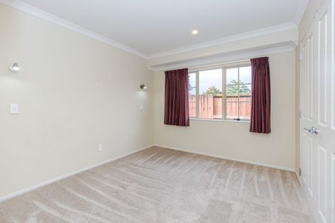 Photo of property in 32 Miers Glade, Rototuna North, Hamilton, 3210