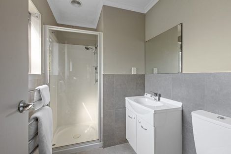 Photo of property in 57a Gledstane Road, Stanmore Bay, Whangaparaoa, 0932