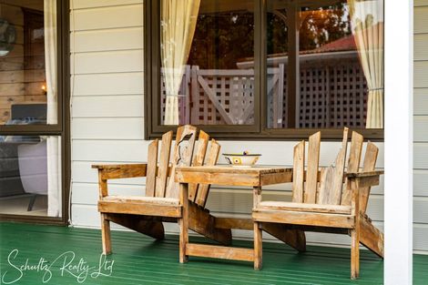 Photo of property in 1870 State Highway 1, Kaiwaka, 0573