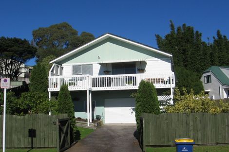 Photo of property in 14 Annison Avenue, Glen Eden, Auckland, 0602